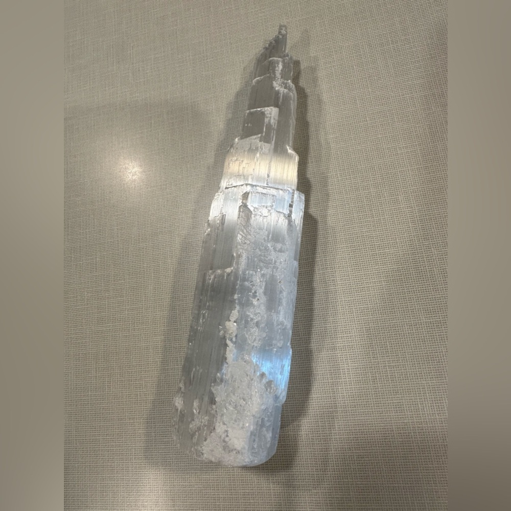 Crystal - Picture 3 of 5